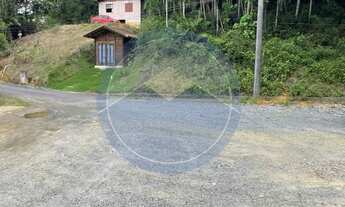 Imagem 6: Terreno com mais de 3.100 m² a venda no Bairro Glória em Joinville, o terreno possui uma á