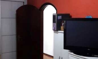 Imagem 6: Sobrado para venda possui 250 metros quadrados com 4 quartos em Santa Terezinha - Santo An