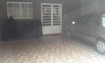 Imagem 4: Casa para venda possui 170 metros quadrados com 3 quartos em Residencial Parque Pavan - Su