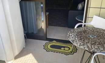 Imagem 5: Ótimo Apartamento de frente para rua, com 2 dormitórios sendo uma suíte, ambos com sacada