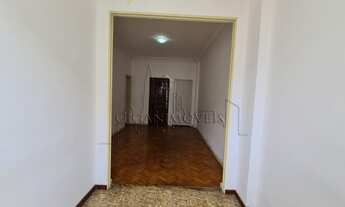 Imagem 3: Apartamento à venda em Copacabana, com 2 quartos e a 3min da praia