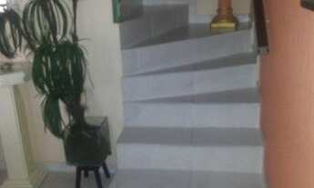 Imagem 5: Casa para venda possui 230 metros quadrados com 4 quartos em Vila Camilópolis - Santo Andr