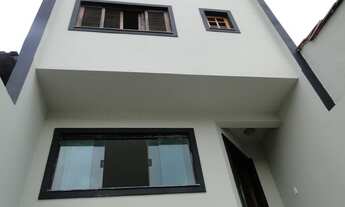 Imagem: Sobrado com 264m², 3 dormitórios, sendo