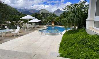 Imagem 2: Casa para venda possui 1500 metros quadrados com 4 quartos em Itaipava - Petrópolis - RJ