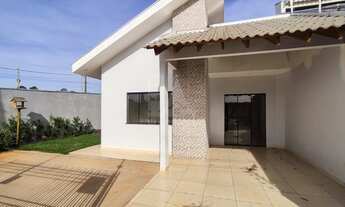 Imagem 4: Casa para venda possui 130 metros quadrados com 3 quartos em Jardim São Clemente - Maringá