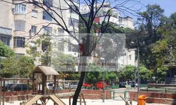 Imagem 3: Laranjeiras - Praça São Salvador - próximo ao metrô Largo do Machado - apartamento 78m²