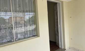 Imagem 5: Casa para aluguel tem 160 metros com dormitórios sala copa cozinha lavanderia ótima local