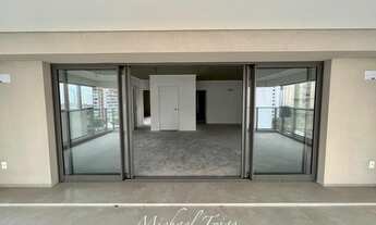 Imagem 4: Apartamento para venda tem 246 metros quadrados com 4 quartos em Itaim / Vila Nova Conceiç