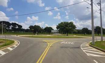 Imagem 7: Oportunidade Vendo Lotes Financiados em Bairro Planejado