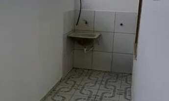 Imagem: Alugo apto no Santa quiteria 600 reais