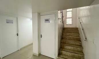 Imagem 5: Prédio Comercial com 650m2 com 30 salas para aluguel