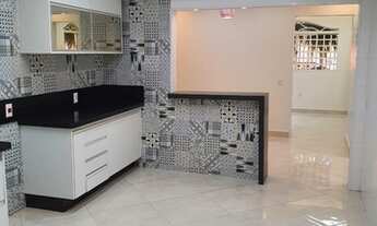 Imagem 5: OAlmeida, QNO 18, Com 3 quartos e Aceita Financiamento