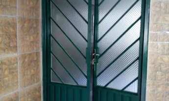 Imagem 4: Sobrado para Venda em São Paulo, Veleiros, 2 dormitórios, 1 banheiro, 2 vagas