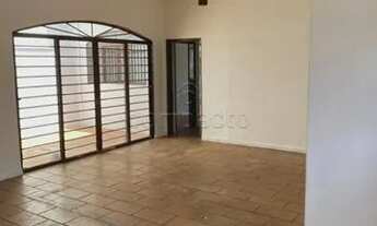 Imagem 2: Casa para aluguel com 200 metros quadrados com 4 quartos Jardim Europa