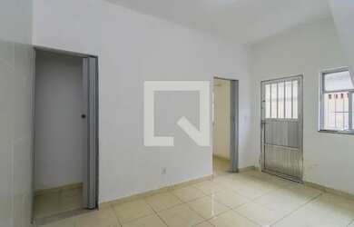 Imagem 3: Casa para Aluguel - Bonsucesso, 3 Quartos, 162 m2