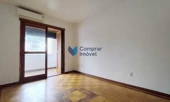 Imagem 2: Apartamento 2 quartos, 1 banheiro, sacada, pátio coberto, despensa na Fernando Machado Cen