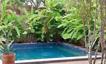 Imagem 6: Casa de condomínio para venda tem 200 metros quadrados com 4 quartos