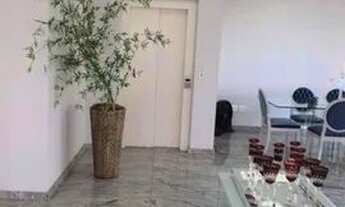 Imagem 5: Apartamento 1p/ andar 330 m² com 4 suítes amplas, sala 3 ambientes