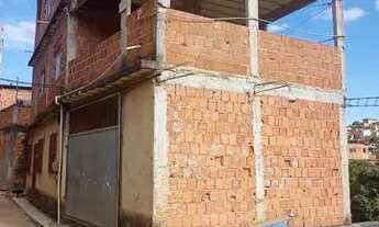 Imagem 3: VENDO 3 CASAS Casa com 2 dormitórios