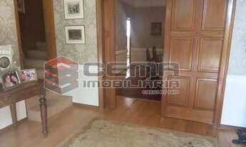 Imagem 7: Casa no Humaitá com 506m2