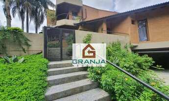 Imagem 2: Rua FECHADA) mais exclusiva da fazendinha - Carapicuíba/SP - Casa com 5 dormitórios à ven