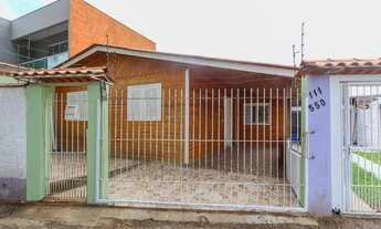 Imagem: Casa com 2 Quartos para Alugar no bairro