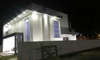 Imagem: Casa para venda tem 259 metros quadrados