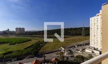 Imagem 5: Apartamento para Aluguel - Jardim Cristal, 2 Quartos, 55 m2