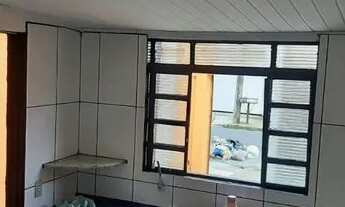 Imagem 6: 2 casas- uma de 5 e uma de 3 cômodos