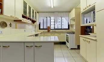 Imagem 3: Apartamento com 4 dormitórios para alugar, 286 m² por R$ 3.700/mês - Batel - Curitiba/PR