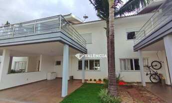 Imagem 1: Sobrado Semi Mobiliado Com 1 Suíte + 2 Demi SuítesPara Alugar Por R$4500,00 - Residencial