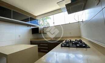 Imagem 5: Casa de condomínio térrea para aluguel tem 390 metros quadrados com 4 quartos