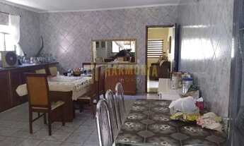 Imagem 7: Bela casa a venda na Vila Xavier