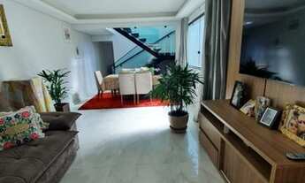 Imagem 6: Vendo-Linda Casa 03 Quartos com suíte, closet ,varanda , 03 vagas de garagem Bairro Europa