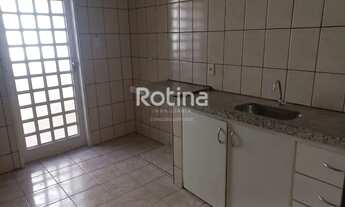 Imagem 3: Apartamento para alugar, 3 quartos, 1 suíte, 2 vagas, Santa Mônica - Uberlândia/MG - R$ 1