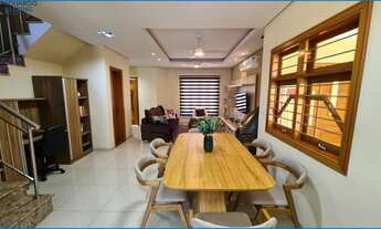 Imagem 4: Linda casa mobiliada com 3 dormitórios, suíte, lareira, pátio, salão de festas, Centro, Es