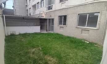 Imagem: Apartamento de 2 quartos com area externa