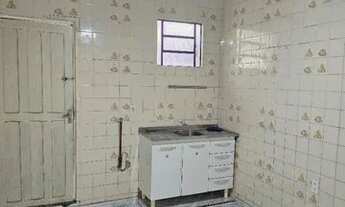 Imagem 2: Casa no Parque 10, conjunto Castelo Branco com 2 quartos