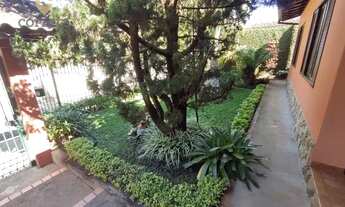 Imagem 7: Casa ampla em excelente localização no Cônego