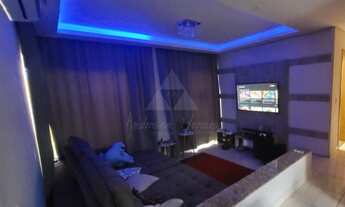 Imagem 2: CASA À VENDA COM 5 DORMITÓRIOS, SENDO 1 SUÍTE, 197m², R$865.000,00, BAIRRO SANTO ANTÔNIO