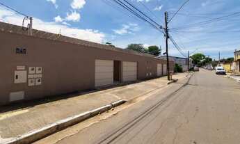 Imagem 2: Casa com 2 quartos no Setor Castelo Branco