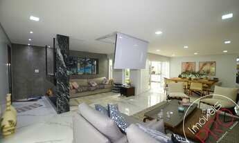 Imagem: Totalmente reformada com muita sofisticação