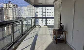 Imagem 2: Apartamento para aluguel e venda possui 374 metros quadrados com 4 quartos