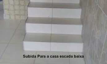 Imagem 3: Casa no Tomba perto da Praça