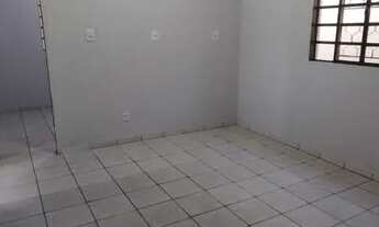 Imagem 5: BARRACÃO COM DOIS QUARTO SALA CONZINHA ÁREA DE SERVIÇO E GARAGEM