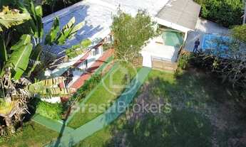 Imagem 6: Casa com 5 quartos e piscina e sauna