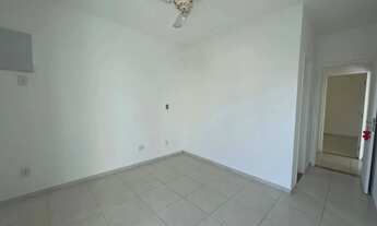 Imagem 7: Apartamento à venda com 2 quartos, 1 suíte, varanda de frente para rua, 1 vaga de garagem