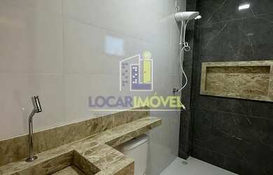 Imagem 13: Casa Duplex de 4 quartos sendo 1 suíte com closet , área gourmet, quintal e garagem para 2