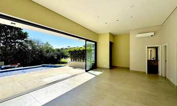 Imagem 2: Imóvel para aluguel possui 370 metros quadrados com 4 quartos