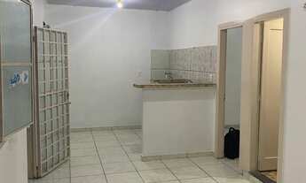 Imagem 2: Alugo apartamento no Alvorada 1 com 2 quartos INCLUSO ÁGUA E LUZ